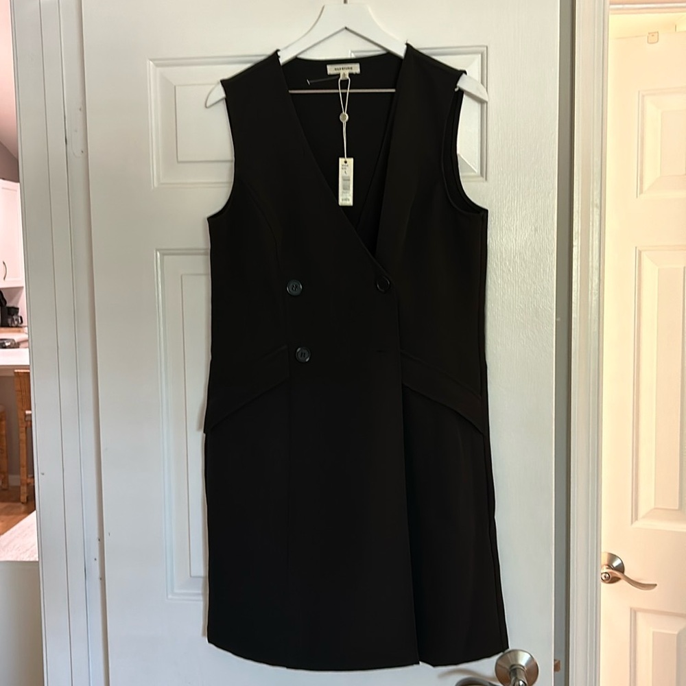 Max Studio black sleeveless dress/jumper, size large. New with tags.